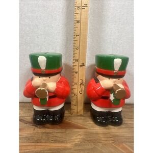 Vintage 1985 Set of 2 Christmas Toy Soldier Ceramic Coin Banks by Oci Omnibus
